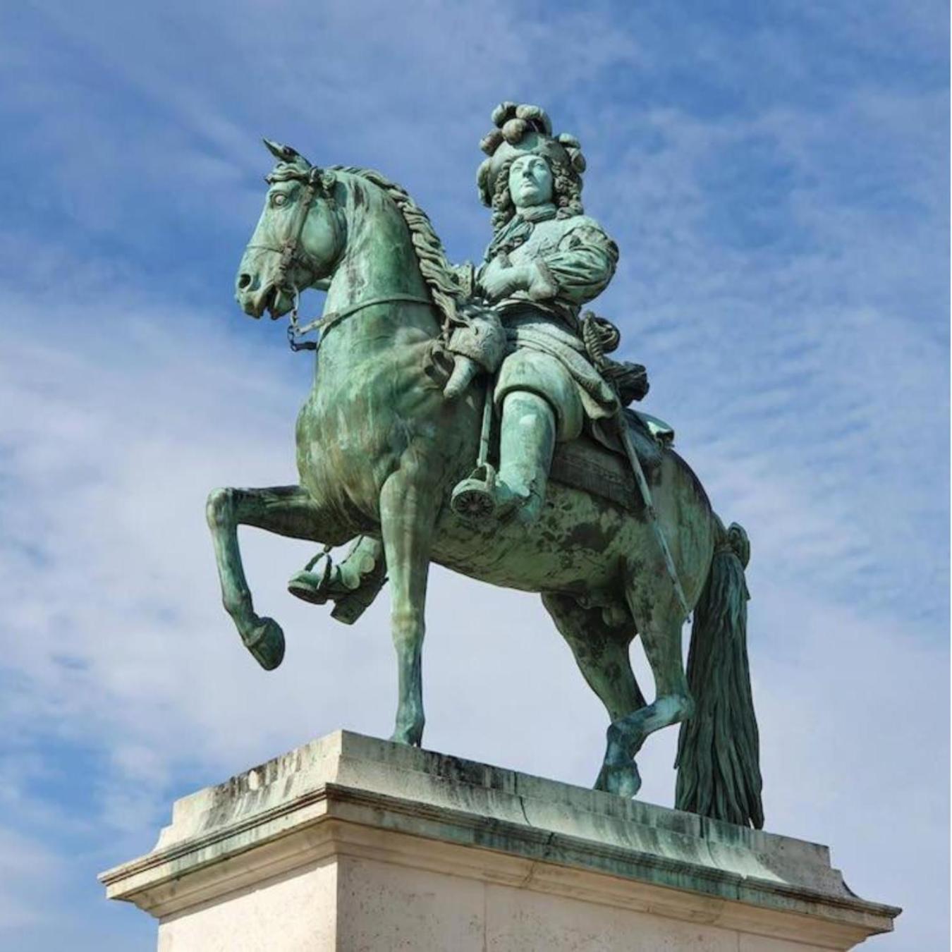 Sejour A 10 Minutes Du Chateau De Versailles Et 20 Minutes De Roland-Garros- Votre Suite Avec Lit King Size Ле-Шене Экстерьер фото